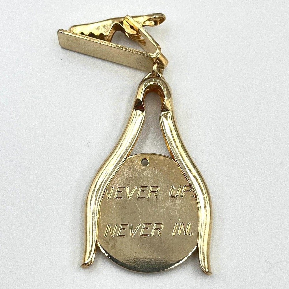 VTG Tie Clip Vintage‎ Gold Tone Golf Putter Never Up Never In Sports Accessory